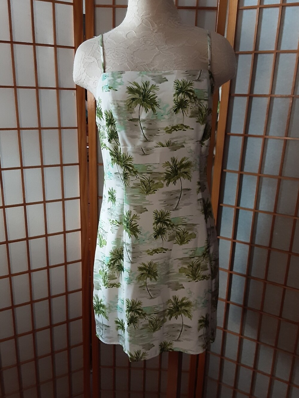 NWT "Forever 21" Palm Tree Dress.